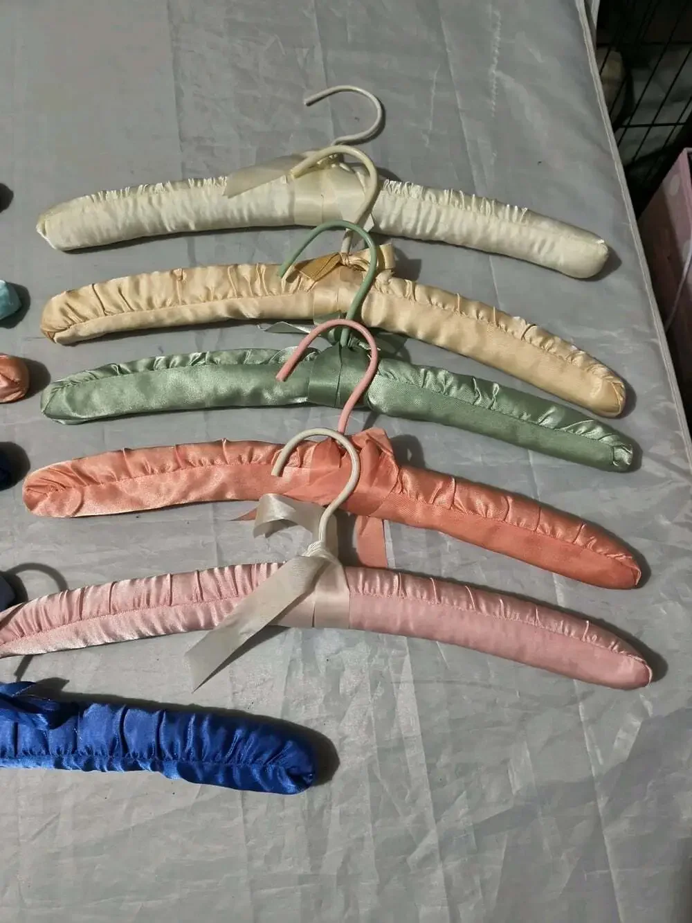 Vintage Satin Padded Traditional Clothes Hangers, Multicolor Solid bows